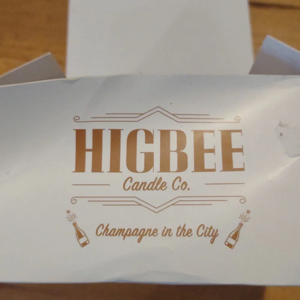 New Higbee Candle Co White 3 Wick Champagne Scented Soy Wax/Essential Oil Candle